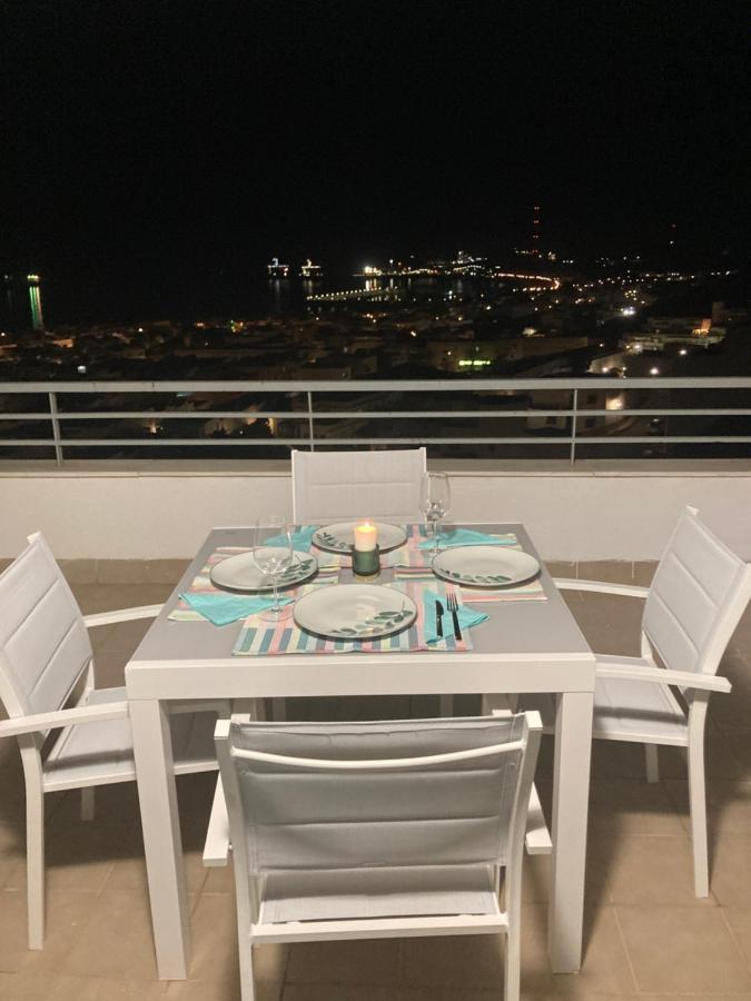 Atico Con Espectaculares Vistas Al Mar Apartment Карбонерас Екстериор снимка